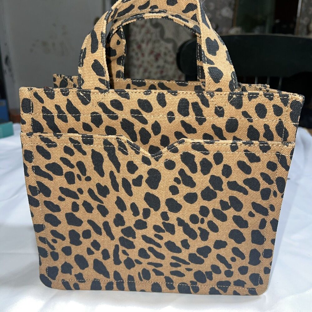 Stella &‎ Dot The Mini Game Changer Animal Print New